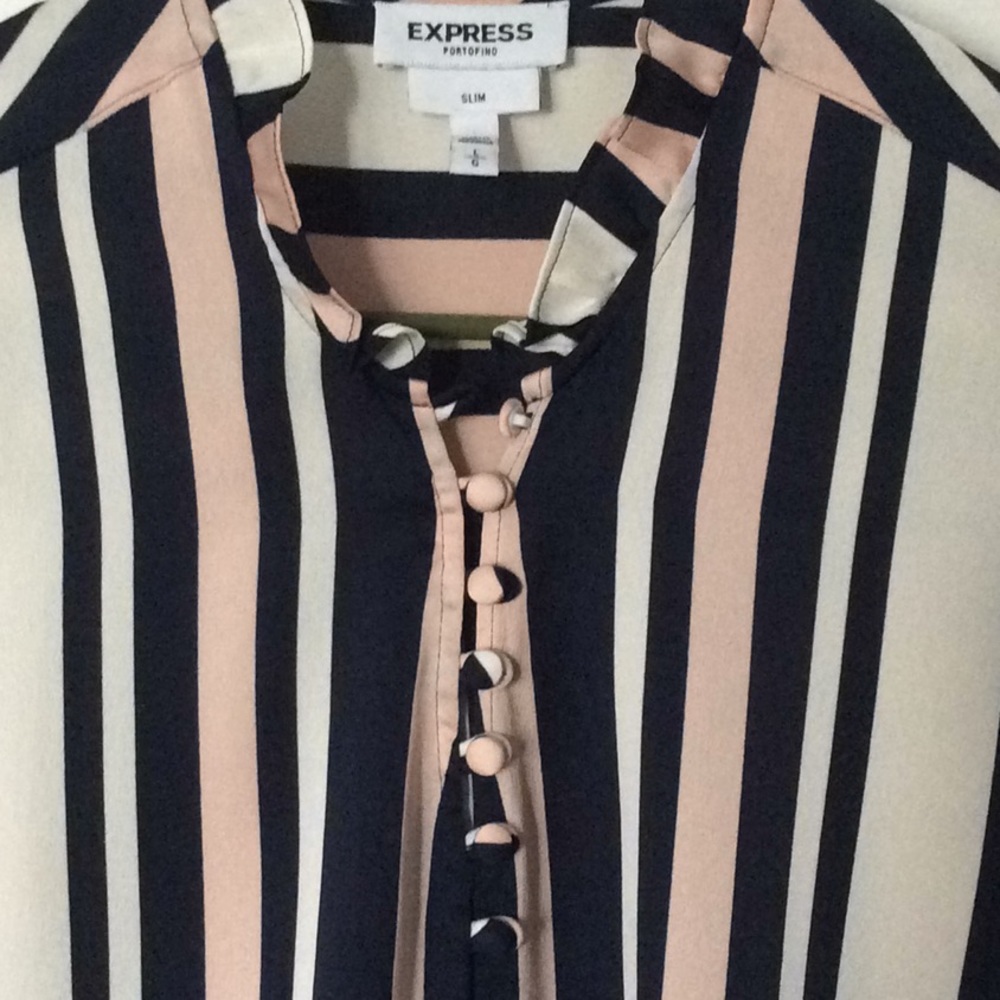 Express Buttondown - Picture 3 of 4